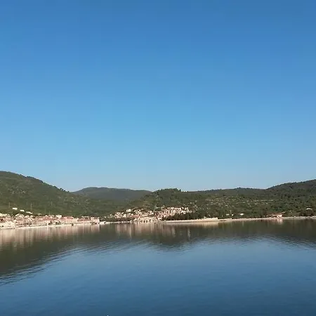 Forte Apartament Vis